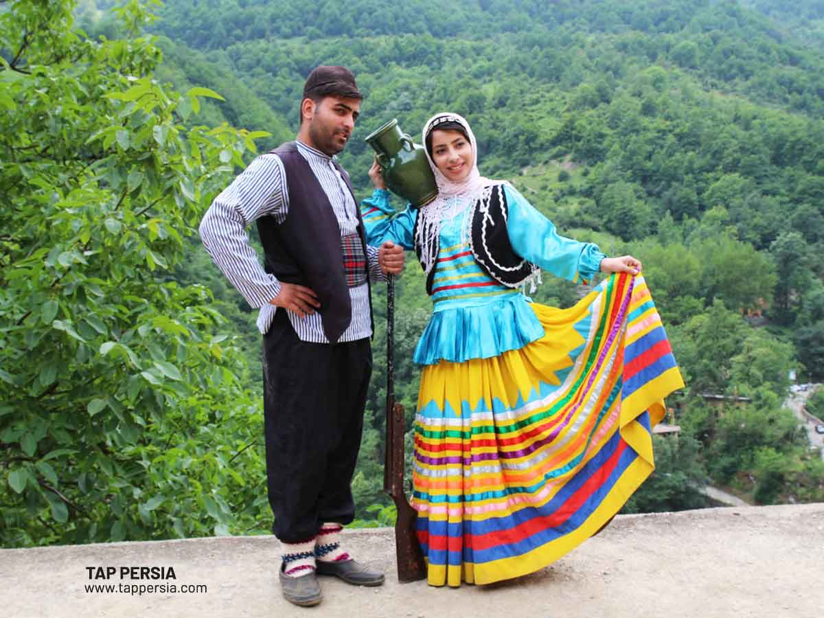 traditional iranian clothing(Gilaki)